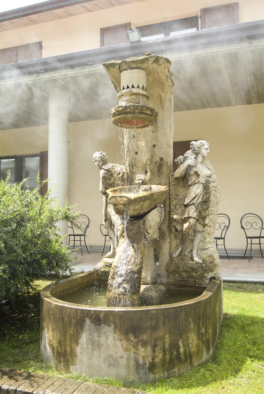 Dominus Hotel Sigillo Exterior foto